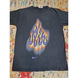Vintage 90's Banned Nike Air Bakin Graphic T-Shirt Size Small Black Streetwear